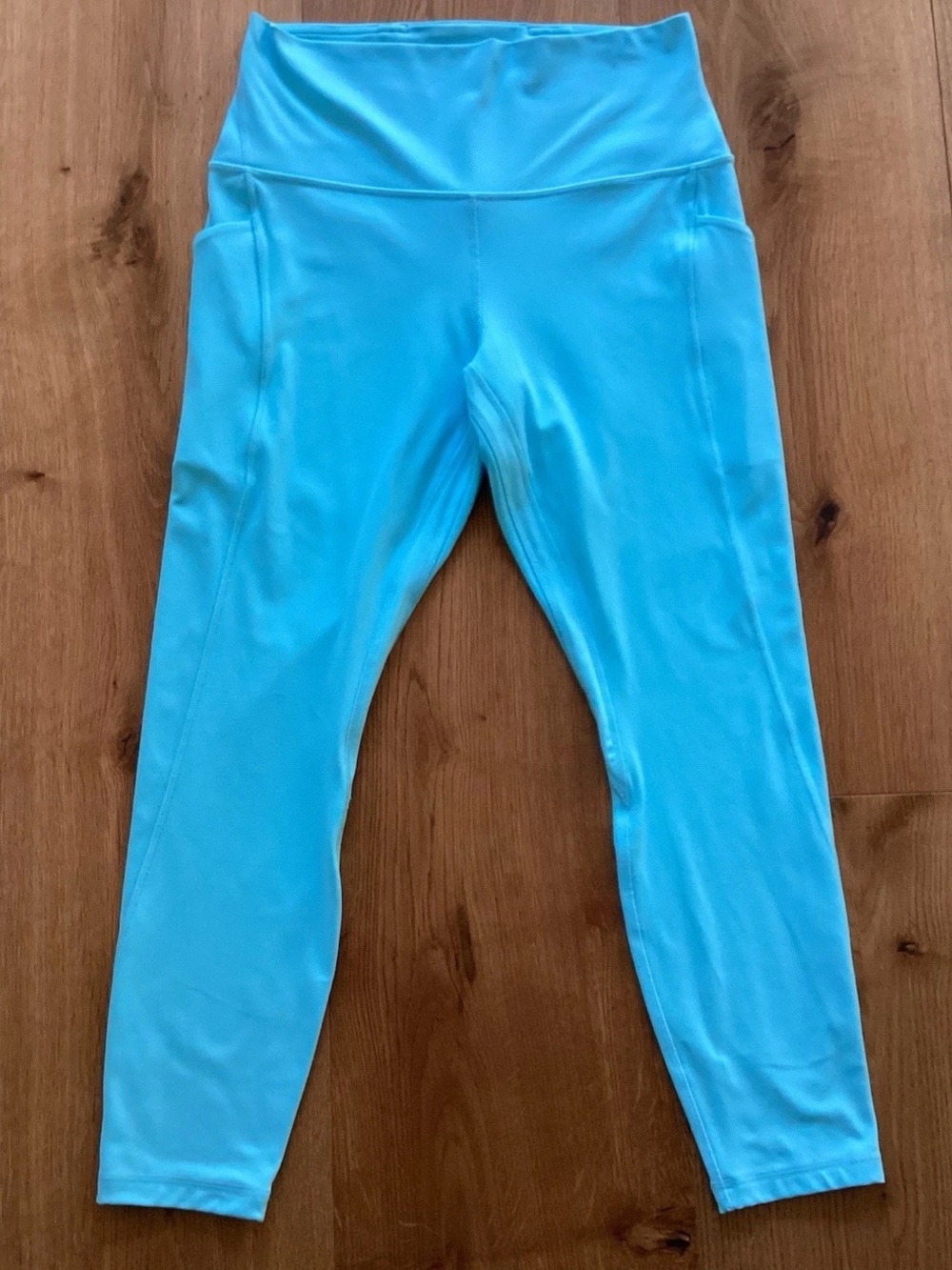 LuluLemon Align HR Pant 24” AQUA BLUE SZ 10 EXCELLENT CONDITION Pockets